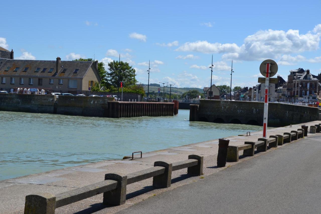 B&B Hotel Le Treport Friville ภายนอก รูปภาพ