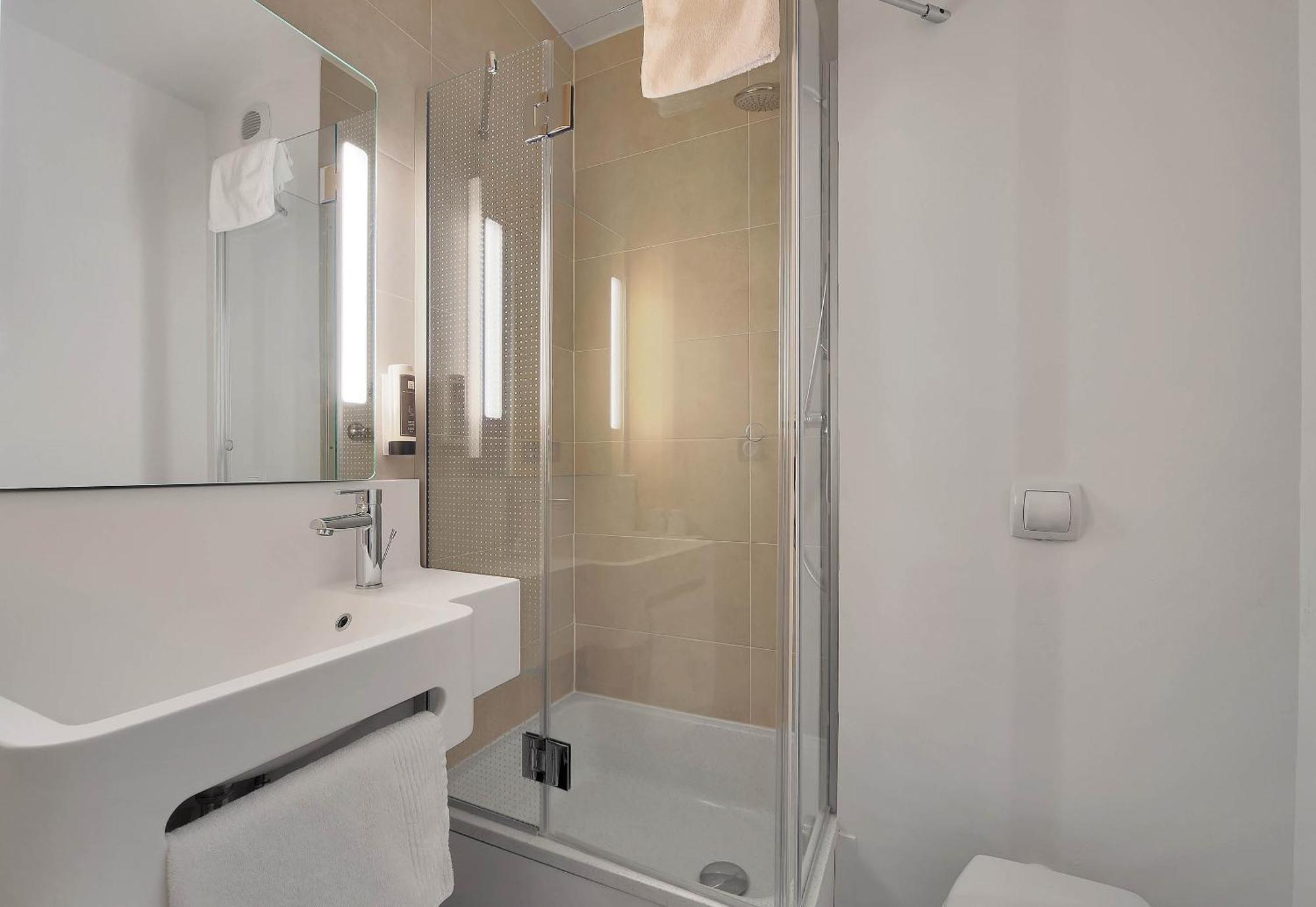 B&B Hotel Le Treport Friville ภายนอก รูปภาพ